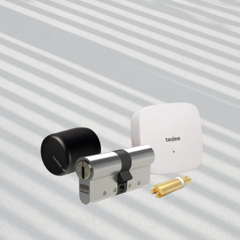 CERRADURA INTELIGENTE TEDEE PRO & BOMBÍN DE SEGURIDAD KESO PREMIUM